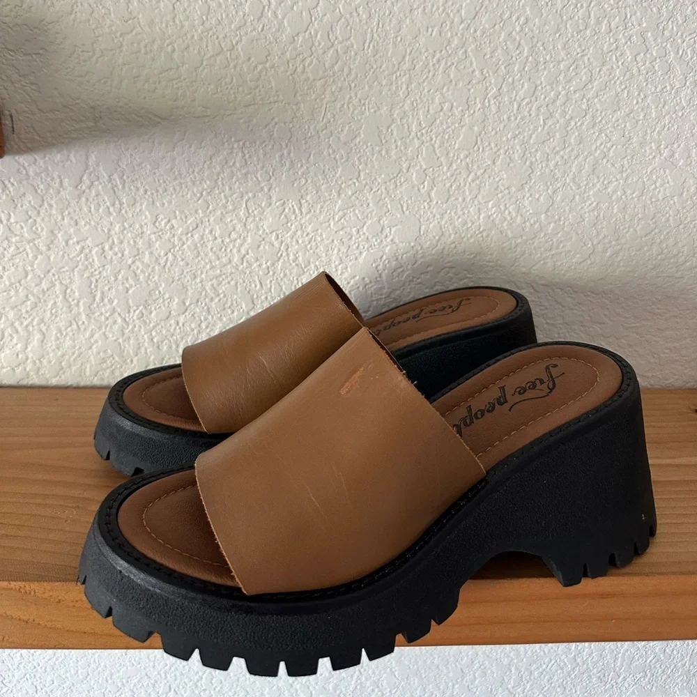 Free People Winona Wedge Sandal Brown Leather Slide Size 37/6.5 - Picture 4 of 9